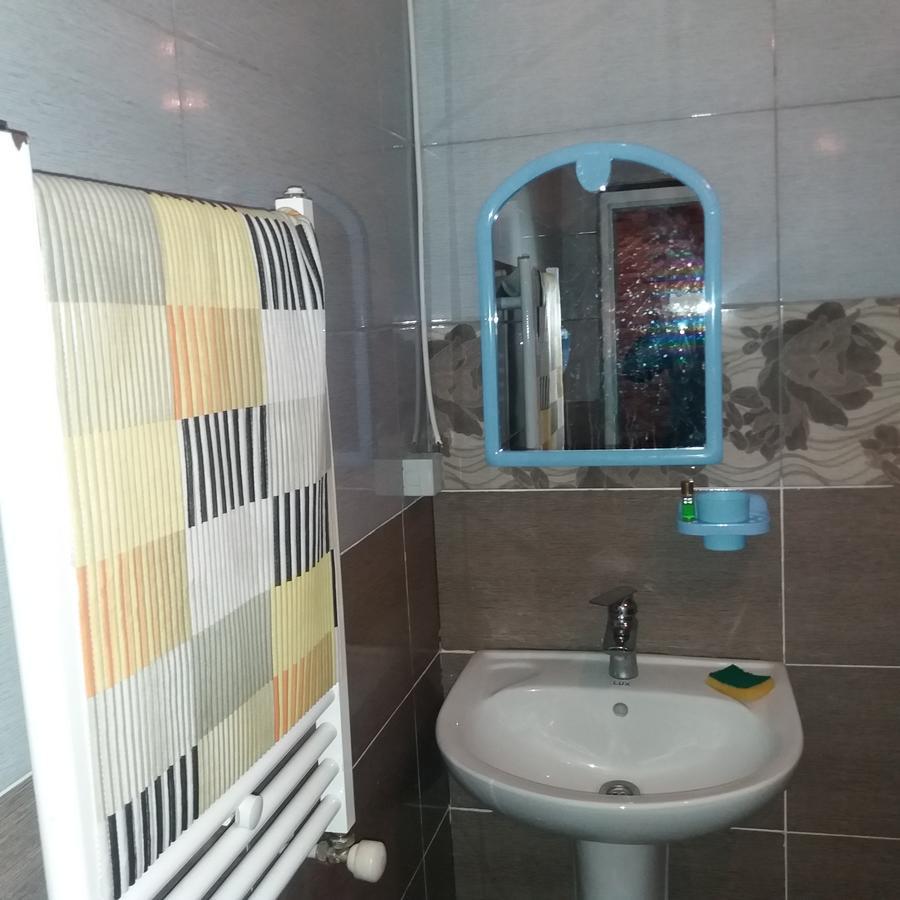 Hostel Anna بورجومي المظهر الخارجي الصورة